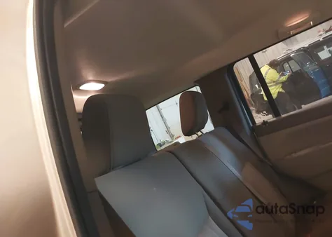 2010 Jeep Liberty Sport z USA, uszkodzony, nr VIN 1J4PN2GK0AW178017